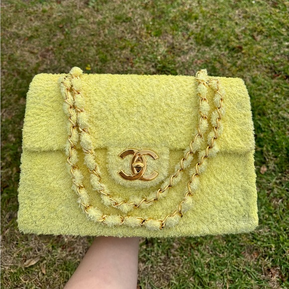 Chanel Rare Maxi Yellow Terry Cloth Vintage Flap - Picture 2 of 15